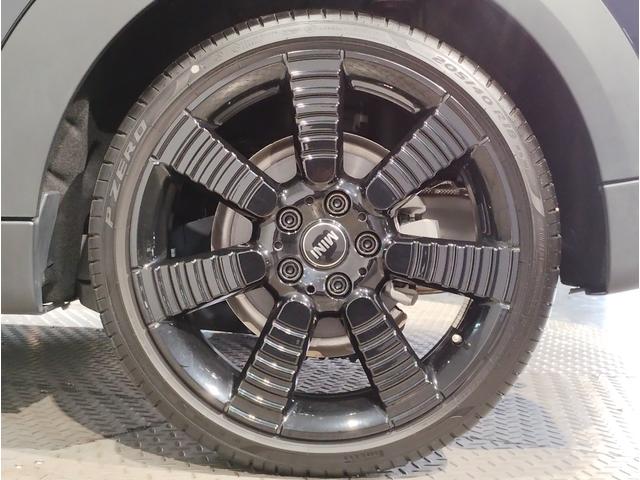 MINI クーパーS レゾリュート・エディション ワンオーナー 特別仕様車 アップルカープレイ シートヒーター クルーズコントロール 衝突被害軽減ブレーキ 前後障害物センサー リアカメラ 純正18インチアルミホイール コンフォートアクセス(21枚目)