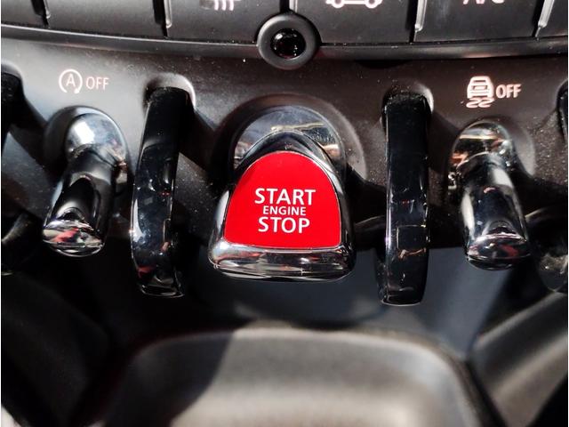 ＭＩＮＩ ジョンクーパーワークス　２年保証付・トラックスタイル・シートヒーター・アクティブクルーズ・ヘッドアップディスプレイ・パドルシフト・１８インチＡＷ・バックカメラ・ＥＴＣ・禁煙車（39枚目）