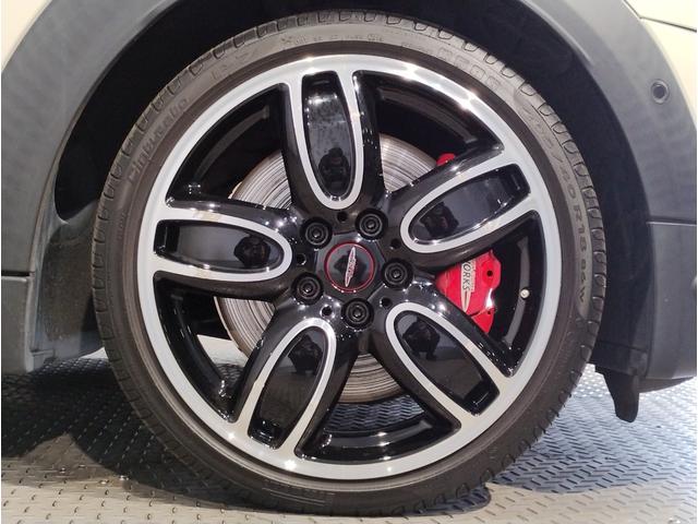 ＭＩＮＩ ジョンクーパーワークス　２年保証付・トラックスタイル・シートヒーター・アクティブクルーズ・ヘッドアップディスプレイ・パドルシフト・１８インチＡＷ・バックカメラ・ＥＴＣ・禁煙車（54枚目）