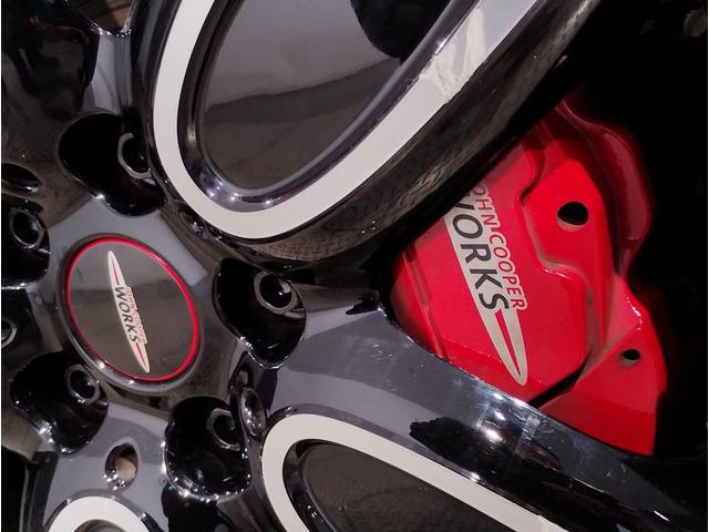 ＭＩＮＩ ジョンクーパーワークス　２年保証付・トラックスタイル・シートヒーター・アクティブクルーズ・ヘッドアップディスプレイ・パドルシフト・１８インチＡＷ・バックカメラ・ＥＴＣ・禁煙車（65枚目）