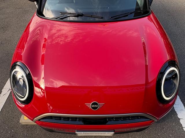 MINI 弊社デモカー・フェイバリットT・青革・ハンズオフACC・AppleCarPlay・シートヒーター・ハンドルヒーター・バックカメラ・衝突軽減・前後PDC・パーキングアシスト・18AW・ETC・禁煙車(76枚目)