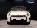 ＭＩＮＩ クーパーＳ　コンバーチブル　エッセンシャル・トリム　ワンオーナー　ミニユアーズソフトトップ　クルーズコントロール　シートヒーター　ＨＤＤナビ　バックモニター　後期型　ミラー内蔵ＥＴＣ　前後ＰＤＣ　禁煙車（5枚目）