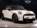 ＭＩＮＩ クーパーＳ　コンバーチブル　エッセンシャル・トリム　ワンオーナー　ミニユアーズソフトトップ　クルーズコントロール　シートヒーター　ＨＤＤナビ　バックモニター　後期型　ミラー内蔵ＥＴＣ　前後ＰＤＣ　禁煙車（6枚目）