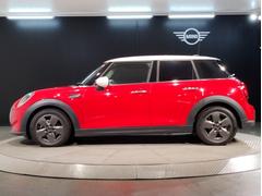 ͣɣΣɤΥեȥΥǥϥꥹޤ줿餫顢СΥɥСޤŤʤäŪʥǥǸ¤ޤϣ£ͣפΤ֤ˤʤäƤǤ⾯ķѤƼƤޤ 6