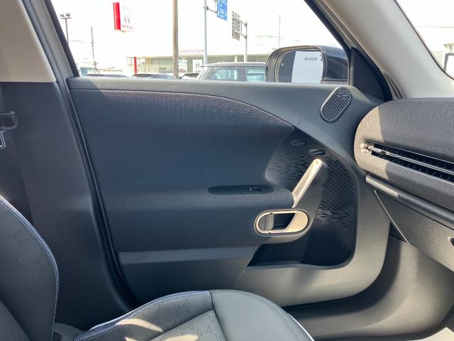 ＭＩＮＩ エースマンＥ　クラシック・トリム　弊社試乗車　禁煙車　クラシックトリム　純正ナビ　アップルカープレイ　Ａｎｄｒｏｉｄ　Ａｕｔｏ　全周囲カメラ　シートヒーター　衝突軽減ブレーキ　ステアリングヒーター　ヘッドアップディスプレイ（43枚目）