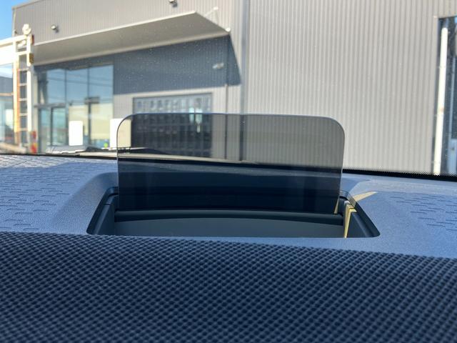 ＭＩＮＩ カントリーマンＤ　クラシック・トリム　弊社社有車　禁煙車　Ｍパッケージ　ＨＡＲＭＡＮ／ＫＡＲＤＯＮ　電動シート　パワーリアゲート　全周囲カメラ　追従型クルーズコントロール　ヘッドアップディスプレイ　ＥＴＣ２．０　純正ナビ　バックカメラ（55枚目）