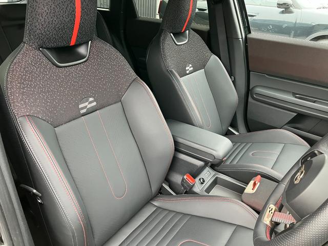 MINI ジョンクーパーワークス カントリーマンオール4JCW 弊社1オーナー 禁煙車 Lパッケージ パノラマガラスサンルーフ JCWトリム 全周囲カメラ パドルシフト 電動シート ヘッドアップディスプレイ ワイヤレスチャージング 純正ナビ シートヒーター(36枚目)