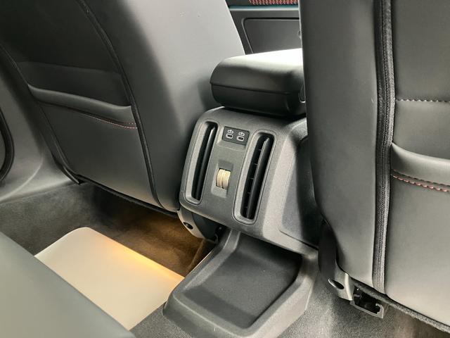 MINI ジョンクーパーワークス カントリーマンオール4JCW 弊社1オーナー 禁煙車 Lパッケージ パノラマガラスサンルーフ JCWトリム 全周囲カメラ パドルシフト 電動シート ヘッドアップディスプレイ ワイヤレスチャージング 純正ナビ シートヒーター(41枚目)