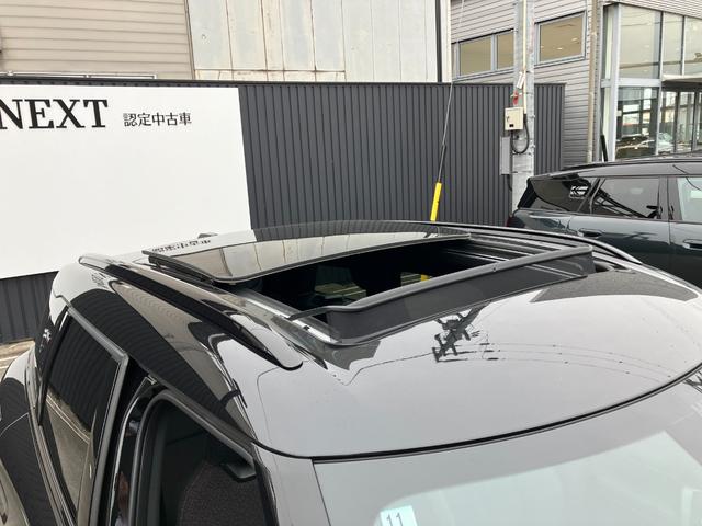 MINI ジョンクーパーワークス カントリーマンオール4JCW 弊社1オーナー 禁煙車 Lパッケージ パノラマガラスサンルーフ JCWトリム 全周囲カメラ パドルシフト 電動シート ヘッドアップディスプレイ ワイヤレスチャージング 純正ナビ シートヒーター(51枚目)