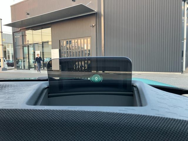 ＭＩＮＩ クーパーＣ　クラシック・トリム　弊社レンタＵＰ　認定中古車　禁煙車両　クラシックトリム　ステアリングホイールヒーター　シートヒーター　ＬＥＤヘッド　オーシャンウェーブグリーン／ホワイトルーフ　１７インチアルミホイル　純正ナビ　ＡＣＣ（47枚目）