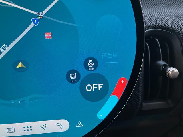 ＭＩＮＩ クーパーＣ　クラシック・トリム　弊社レンタＵＰ　認定中古車　禁煙車両　クラシックトリム　ステアリングホイールヒーター　シートヒーター　ＬＥＤヘッド　オーシャンウェーブグリーン／ホワイトルーフ　１７インチアルミホイル　純正ナビ　ＡＣＣ（55枚目）