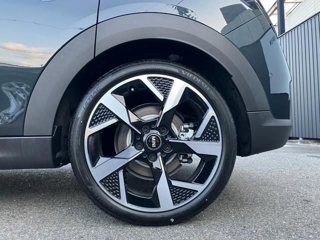 ＭＩＮＩ クーパーＳ　クラシック・トリム　弊社レンタＵＰ　認定中古車　禁煙車両　クラシックトリム　ステアリングホイールヒーター　シートヒーター　ＬＥＤヘッド　レジェンドグレー／ブラックルーフ　１８インチアルミホイル　純正ナビ　ＡＣＣ（31枚目）