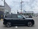 ジョンクーパーワークス カントリーマンオール4JCW 弊社1オーナー 禁煙車 Lパッケージ パノラマガラスサンルーフ JCWトリム 全周囲カメラ パドルシフト 電動シート ヘッドアップディスプレイ ワイヤレスチャージング 純正ナビ シートヒーター(13枚目)