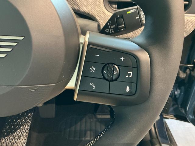 MINI クーパーC フェイバリット・トリム 弊社レンタUP 認定中古車 禁煙車両 Favouredトリム ステアリングホイールヒーター シートヒーター LEDヘッド インディゴサンセットブルー/ホワイトルーフ 17インチアルミ 純正ナビ ACC(34枚目)