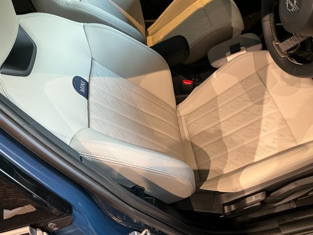 MINI クーパーC フェイバリット・トリム 弊社レンタUP 認定中古車 禁煙車両 Favouredトリム ステアリングホイールヒーター シートヒーター LEDヘッド インディゴサンセットブルー/ホワイトルーフ 17インチアルミ 純正ナビ ACC(39枚目)