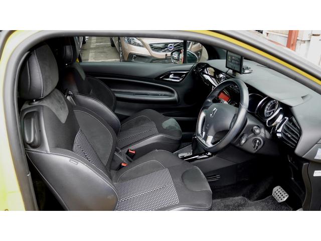 シック 弊社管理ユーザー買取車 禁煙車 ナビゲーションシステム連動ドライブレコーダー フルセグTV バックカメラ 純正16インチアルミホイール キーレス機能付きキー2個有り ウォーターポンプ&プーリー交換済み(13枚目)