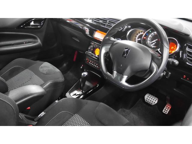 シック 弊社管理ユーザー買取車 禁煙車 ナビゲーションシステム連動ドライブレコーダー フルセグTV バックカメラ 純正16インチアルミホイール キーレス機能付きキー2個有り ウォーターポンプ&プーリー交換済み(44枚目)