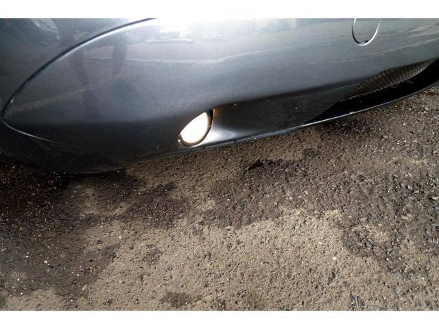 テージス 2.4 20V ディーゼルターボ 電動グラスサンルーフ オルタネーター新品 JTD 100thアニバーサリー ポルトローナフラウ製レザーパワーシート 純正18AW 日本語取扱説明書 キーレス機能付き鍵2個有 BOSE(41枚目)