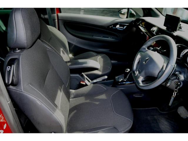 DS3 シック LEDヘッドライト ドライブレコーダー付 ディーラー整備記録7回分有 ナビゲーションシステム TV バックカメラ ETC スペアキー有 キーレスエントリー 純正16インチAW ダウンサイジングターボ(68枚目)