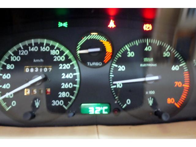 ギブリ 　２．８　マセラティ　ギブリ２最終モデル　ワンオーナー　整備記録１２回有　タイミングベルト　ステアリングラックブーツ左右　タイロッドエンドインナー左右　サスペンション前後左右　交換済み　コーンズ（18枚目）