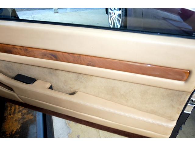 ギブリ 　２．８　マセラティ　ギブリ２最終モデル　ワンオーナー　整備記録１２回有　タイミングベルト　ステアリングラックブーツ左右　タイロッドエンドインナー左右　サスペンション前後左右　交換済み　コーンズ（40枚目）