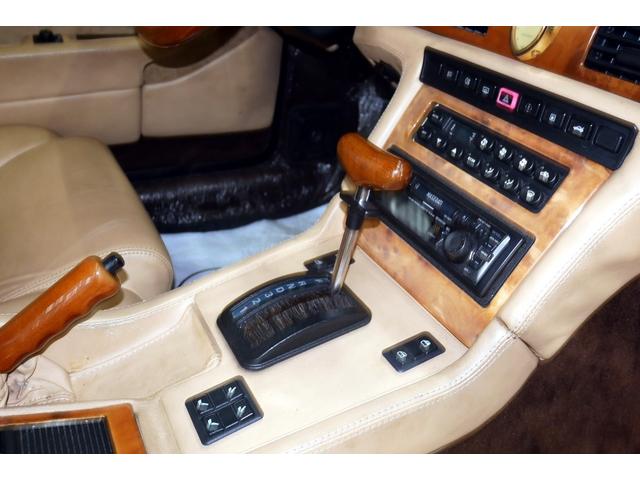 ギブリ 　２．８　マセラティ　ギブリ２最終モデル　ワンオーナー　整備記録１２回有　タイミングベルト　ステアリングラックブーツ左右　タイロッドエンドインナー左右　サスペンション前後左右　交換済み　コーンズ（42枚目）