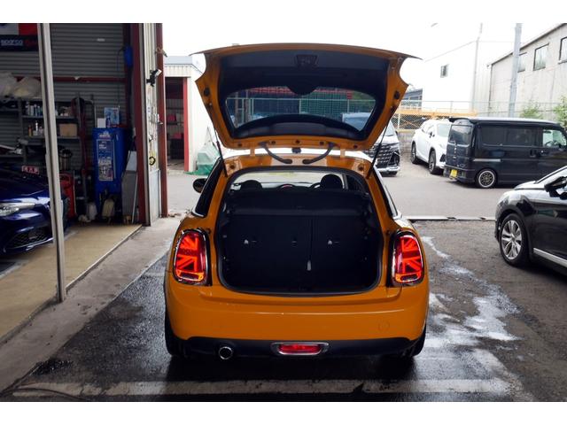 ＭＩＮＩ クーパーＤ　５ドア　ドラレコ　レーダー　鍵２個　禁煙車（47枚目）