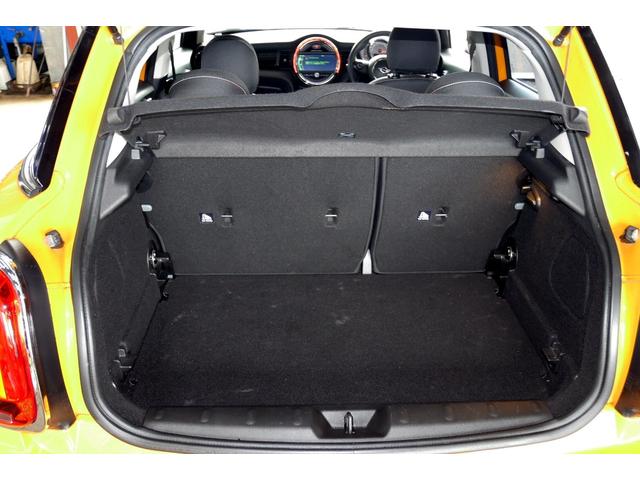 ＭＩＮＩ クーパーＤ　５ドア　ドラレコ　レーダー　鍵２個　禁煙車（48枚目）