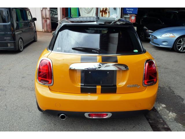 ＭＩＮＩ クーパーＤ　５ドア　ドラレコ　レーダー　鍵２個　禁煙車（69枚目）