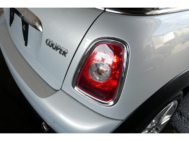 ＭＩＮＩ ５０　カムデン　クーパー　特別限定車　１７ＡＷ　ナビ　６速ＡＴ　禁煙車（37枚目）