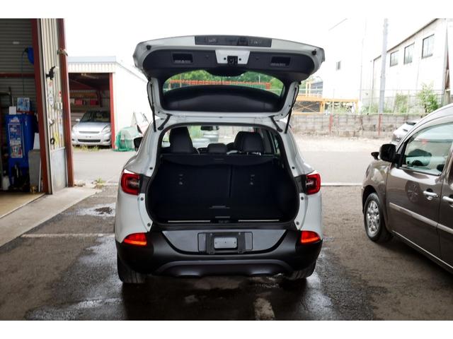 カジャー インテンス　ワンオーナー禁煙車　本革　カードキー２枚（28枚目）