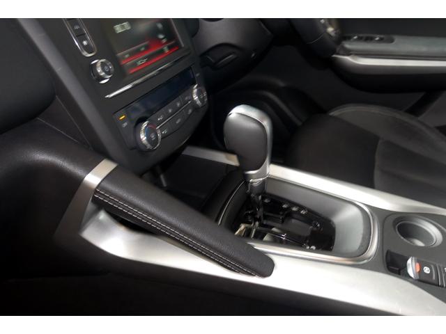 カジャー インテンス　ワンオーナー禁煙車　本革　カードキー２枚（62枚目）