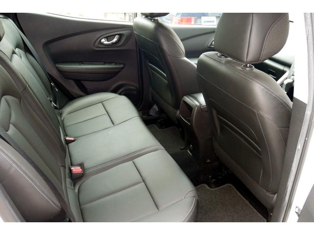 カジャー インテンス　ワンオーナー禁煙車　本革　カードキー２枚（70枚目）