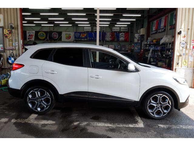 カジャー 　ベースグレード　１９ＡＷ　アクティブブレーキ　バックカメラ（10枚目）