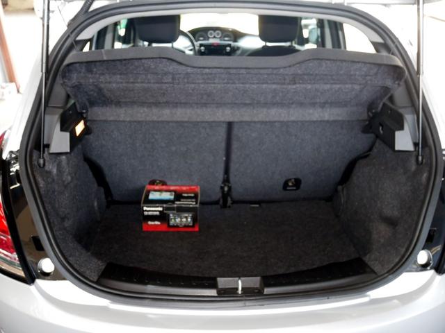 イプシロン ツインエアー　ターボ　Ｂカラー　ナビＴＶ　ＡＷ　キーレス　禁煙車（23枚目）