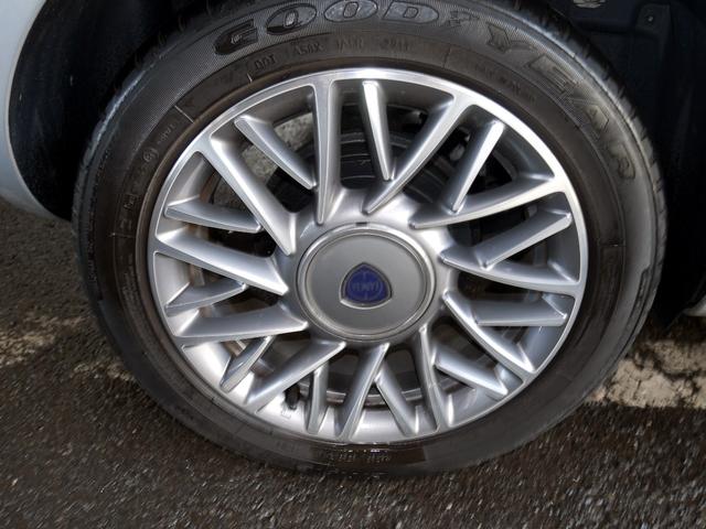 イプシロン ツインエアー　ターボ　Ｂカラー　ナビＴＶ　ＡＷ　キーレス　禁煙車（31枚目）