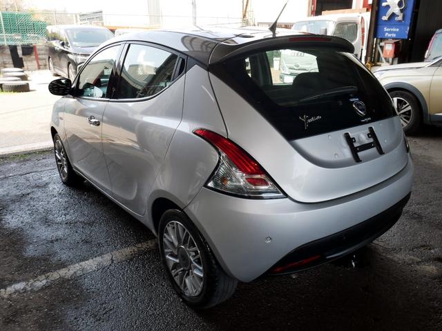 イプシロン ツインエアー　ターボ　Ｂカラー　ナビＴＶ　ＡＷ　キーレス　禁煙車（41枚目）