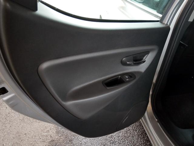 イプシロン ツインエアー　ターボ　Ｂカラー　ナビＴＶ　ＡＷ　キーレス　禁煙車（46枚目）