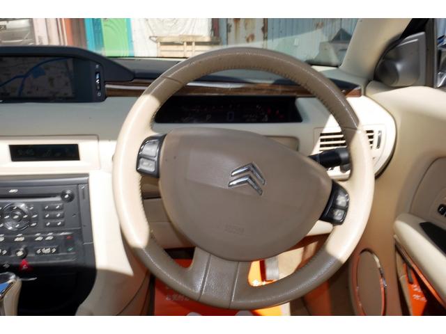 Ｃ６ シルバースタイルエディション　Ｃ６ファイナルモデル　後期型　シルバーエディション　電動サンルーフ　天張り新品張替　整備記録２０回分有　タイミングベルト　ウォーターポンプ　エンジンマウント交換済　ＪＢＬ　ＥＴＣ　ＨＩＤキセノン（18枚目）