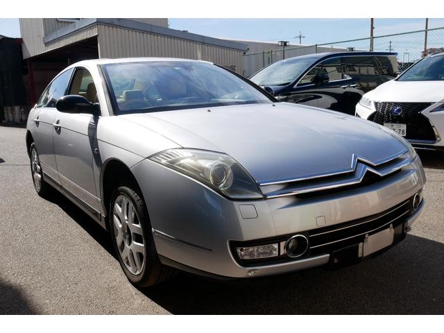 Ｃ６ シルバースタイルエディション　Ｃ６ファイナルモデル　後期型　シルバーエディション　電動サンルーフ　天張り新品張替　整備記録２０回分有　タイミングベルト　ウォーターポンプ　エンジンマウント交換済　ＪＢＬ　ＥＴＣ　ＨＩＤキセノン（23枚目）