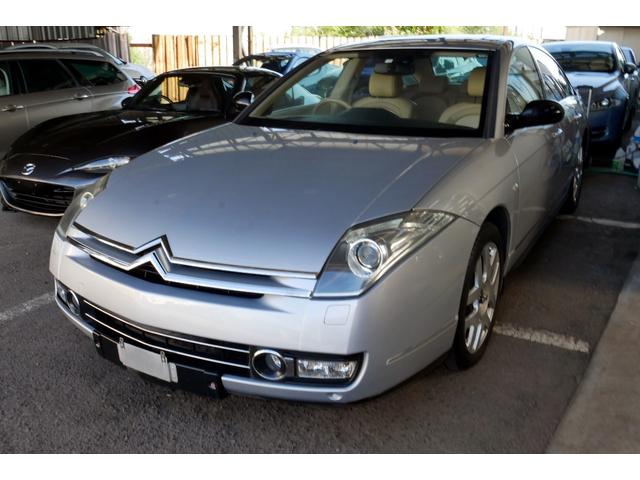 Ｃ６ シルバースタイルエディション　Ｃ６ファイナルモデル　後期型　シルバーエディション　電動サンルーフ　天張り新品張替　整備記録２０回分有　タイミングベルト　ウォーターポンプ　エンジンマウント交換済　ＪＢＬ　ＥＴＣ　ＨＩＤキセノン（43枚目）