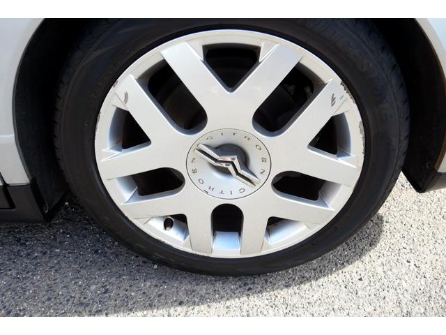 Ｃ６ シルバースタイルエディション　Ｃ６ファイナルモデル　後期型　シルバーエディション　電動サンルーフ　天張り新品張替　整備記録２０回分有　タイミングベルト　ウォーターポンプ　エンジンマウント交換済　ＪＢＬ　ＥＴＣ　ＨＩＤキセノン（49枚目）