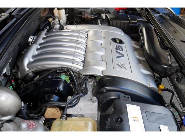 Ｃ６ シルバースタイルエディション　Ｃ６ファイナルモデル　後期型　シルバーエディション　電動サンルーフ　天張り新品張替　整備記録２０回分有　タイミングベルト　ウォーターポンプ　エンジンマウント交換済　ＪＢＬ　ＥＴＣ　ＨＩＤキセノン（51枚目）