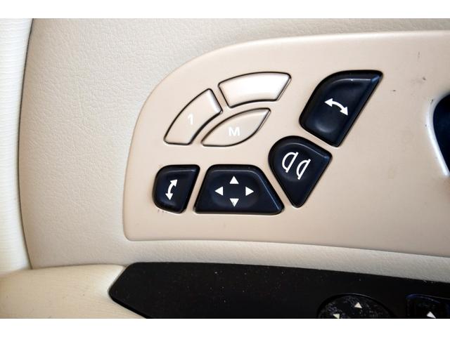 Ｃ６ シルバースタイルエディション　Ｃ６ファイナルモデル　後期型　シルバーエディション　電動サンルーフ　天張り新品張替　整備記録２０回分有　タイミングベルト　ウォーターポンプ　エンジンマウント交換済　ＪＢＬ　ＥＴＣ　ＨＩＤキセノン（64枚目）