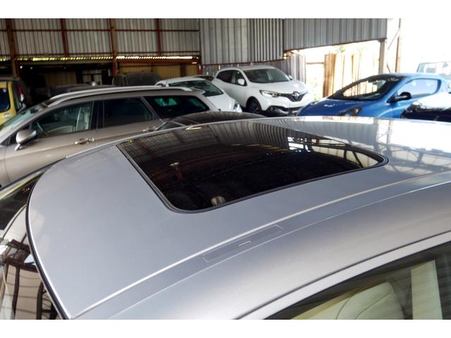 Ｃ６ シルバースタイルエディション　Ｃ６ファイナルモデル　後期型　シルバーエディション　電動サンルーフ　天張り新品張替　整備記録２０回分有　タイミングベルト　ウォーターポンプ　エンジンマウント交換済　ＪＢＬ　ＥＴＣ　ＨＩＤキセノン（66枚目）