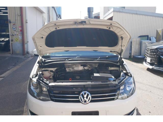 シャラン TSI コンフォートライン ナビゲーションシステム フルセグTV バックカメラ キーレス機能付鍵2個有 7人乗り3列シート 左右電動スライドドアパワーバックドア 純正アルミホイール 禁煙車 ターボ スーパーチャージャー(25枚目)