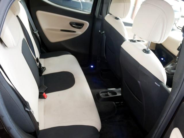 クライスラー・イプシロン パープル　ランチアコンプリートカープレイ　ドラレコ（20枚目）