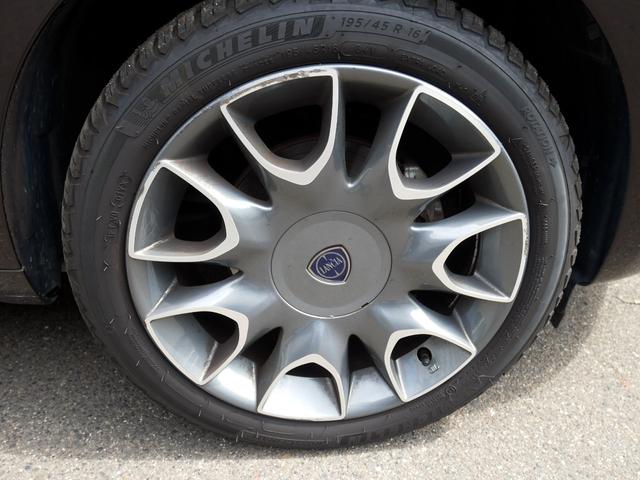 クライスラー・イプシロン パープル　ランチアコンプリートカープレイ　ドラレコ（31枚目）