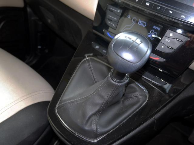 クライスラー・イプシロン パープル　ランチアコンプリートカープレイ　ドラレコ（55枚目）