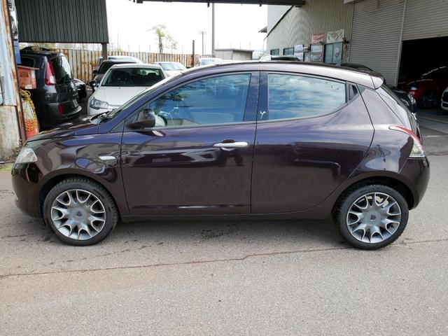 クライスラー・イプシロン パープル　ランチアコンプリートカープレイ　ドラレコ（60枚目）